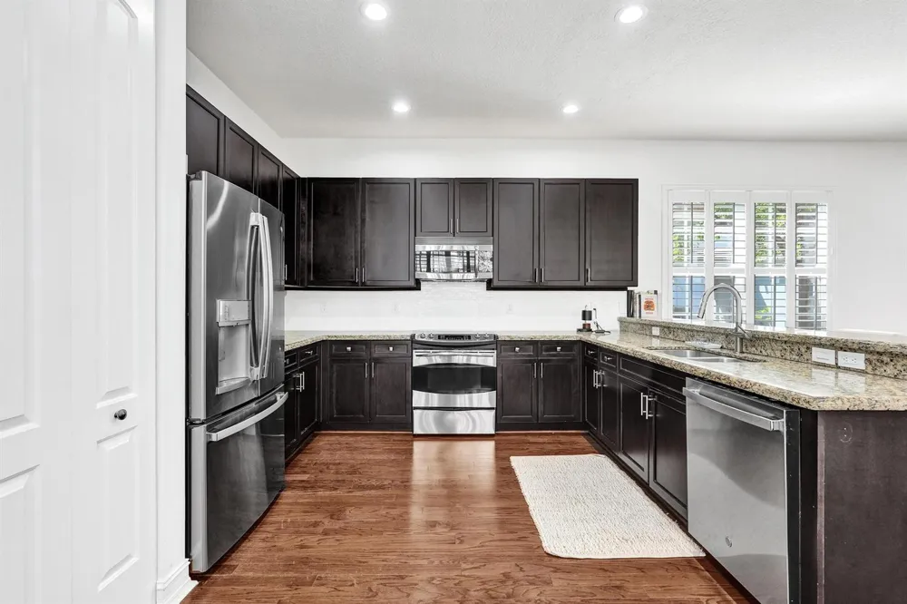 111 LEATHER LEAF DRIVE Jupiter, FL 33458