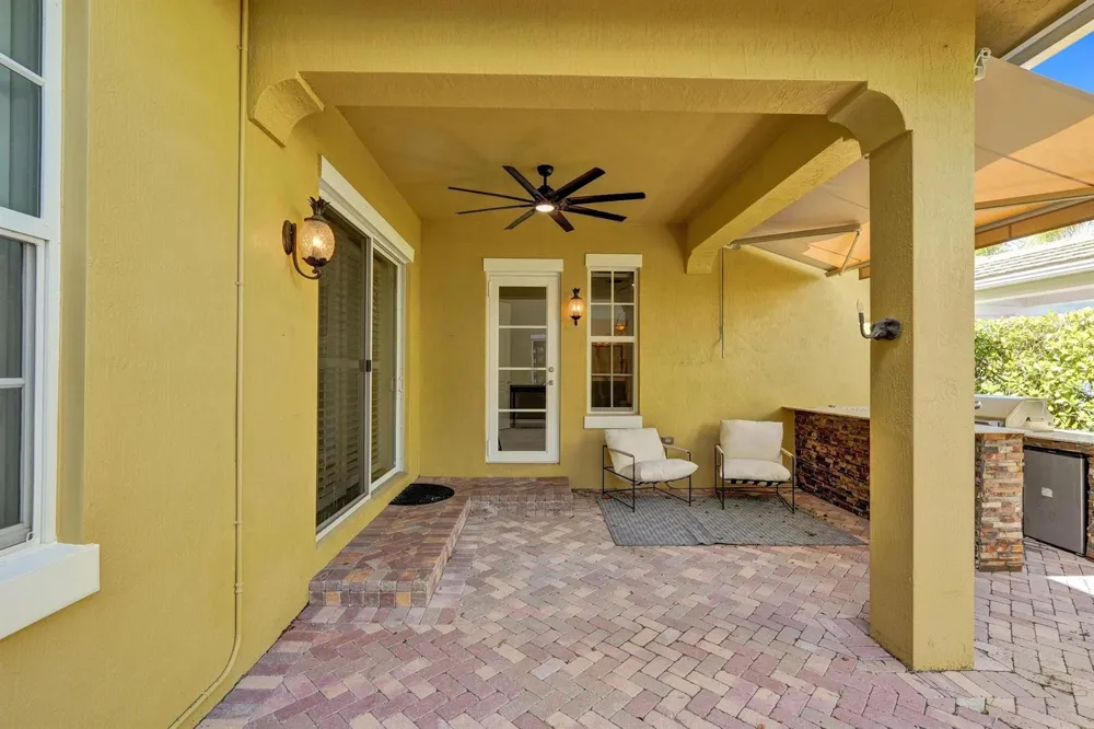 111 LEATHER LEAF DRIVE Jupiter, FL 33458