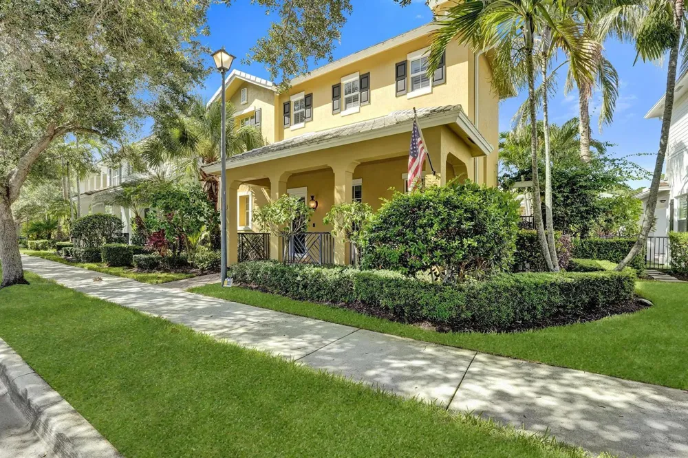 111 LEATHER LEAF DRIVE Jupiter, FL 33458