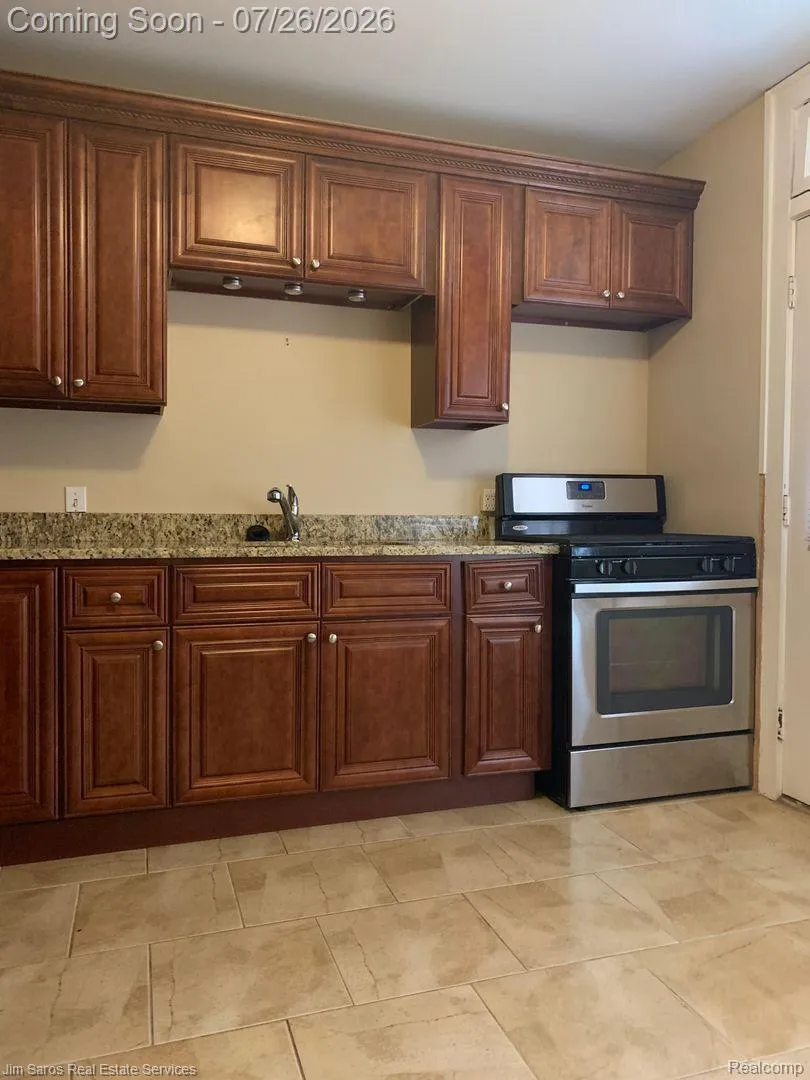 1178 Beaconsfield #3 Grosse Pointe Park City, MI 48230