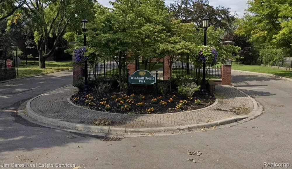 1178 Beaconsfield #3 Grosse Pointe Park City, MI 48230