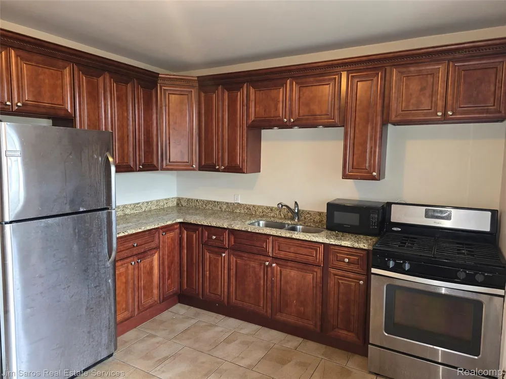 1178 Beaconsfield #3 Grosse Pointe Park City, MI 48230