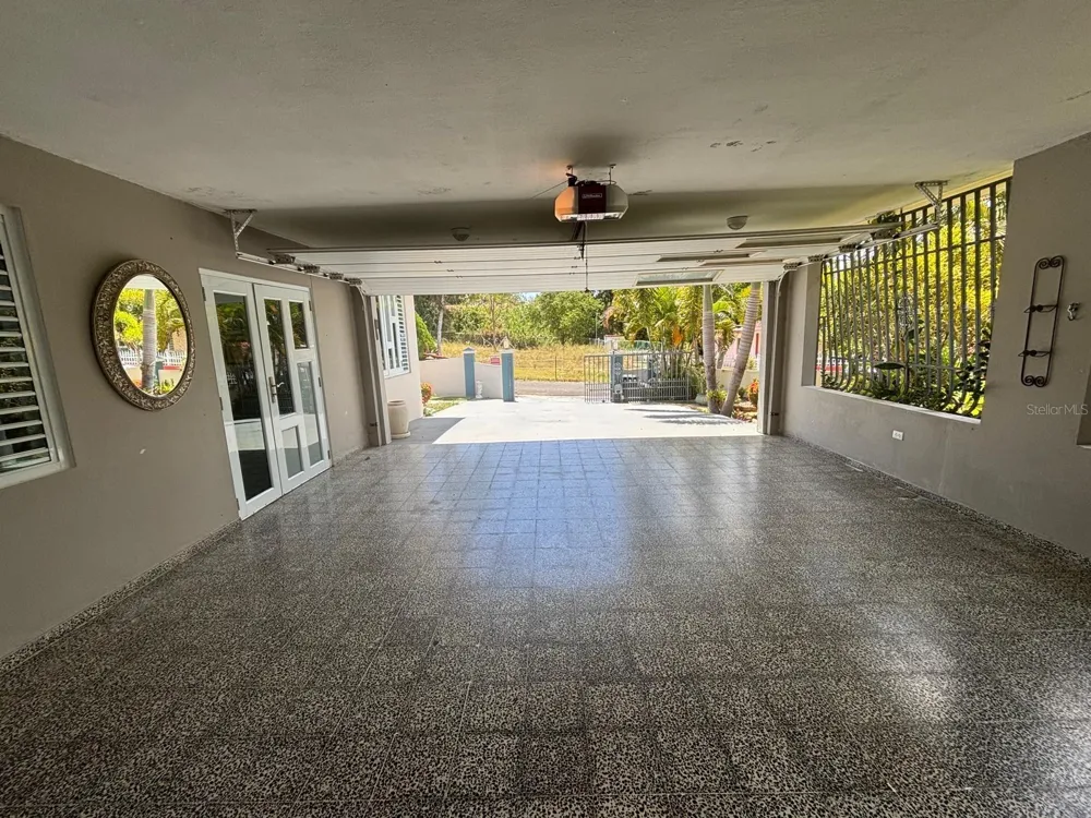 2 RAMAL 685 BO TIERRAS NUEVAS SEC LOS RABANOS Manati, PR 00674