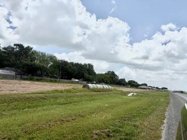 West Loop El Campo, TX 77437