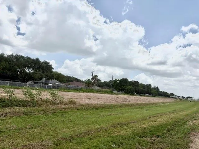 West Loop El Campo, TX 77437
