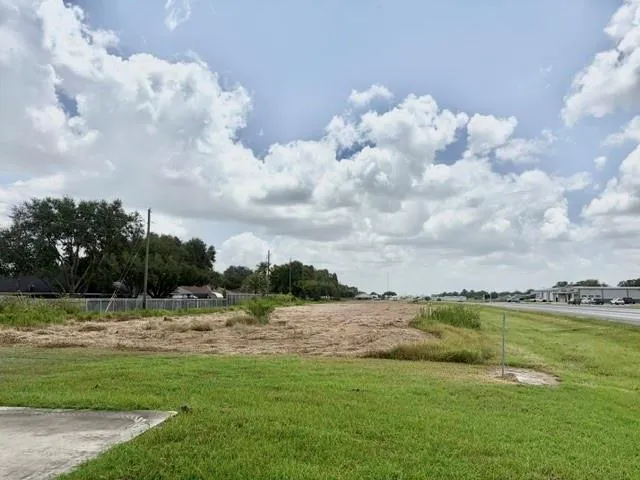 West Loop El Campo, TX 77437