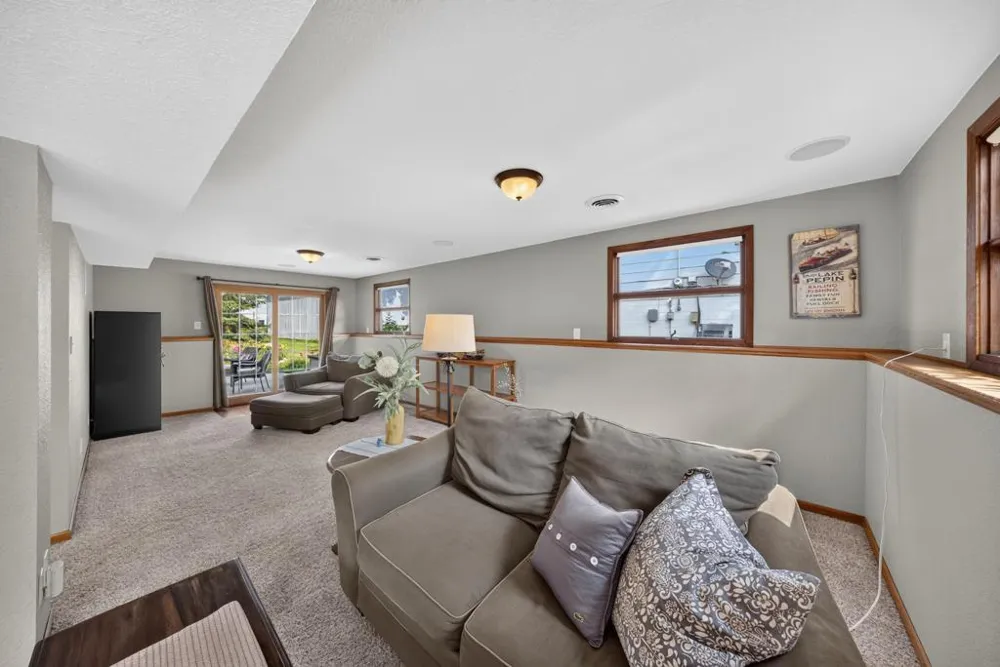177 2nd Avenue SE Mazeppa, MN 55956