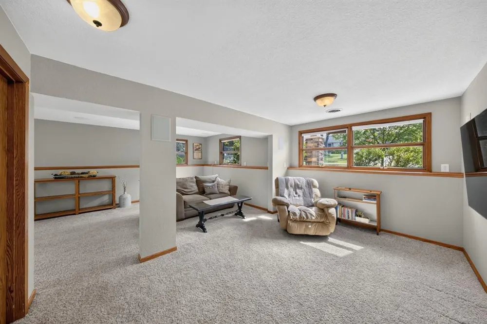 177 2nd Avenue SE Mazeppa, MN 55956