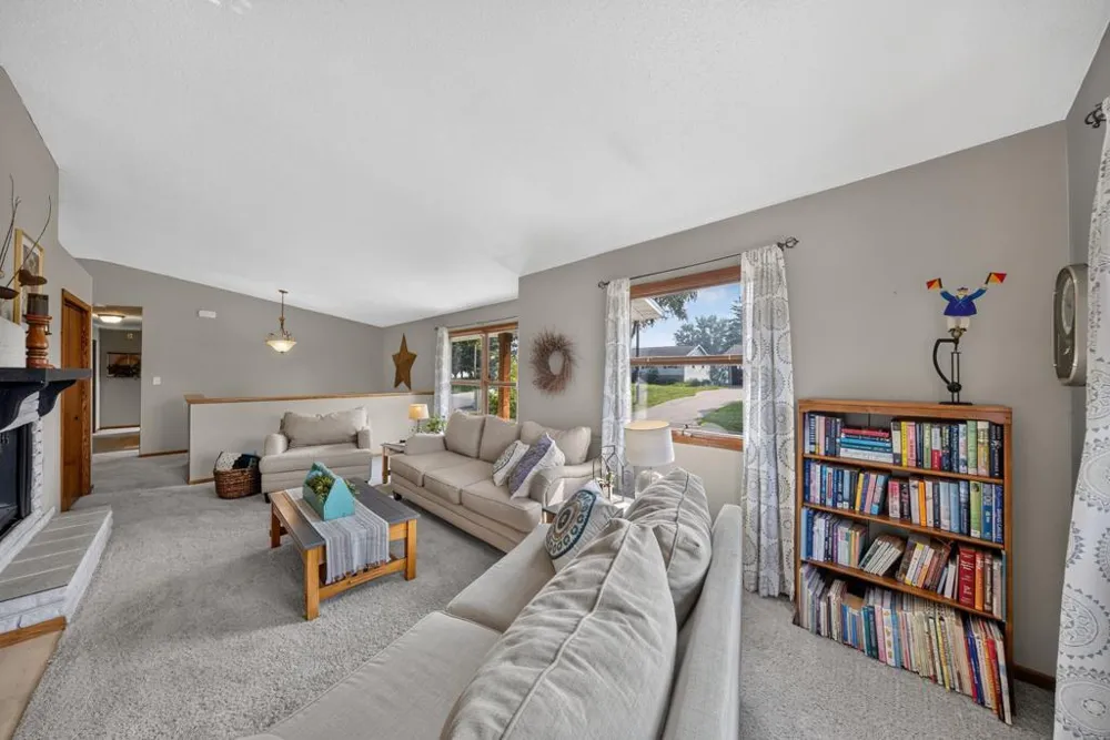 177 2nd Avenue SE Mazeppa, MN 55956