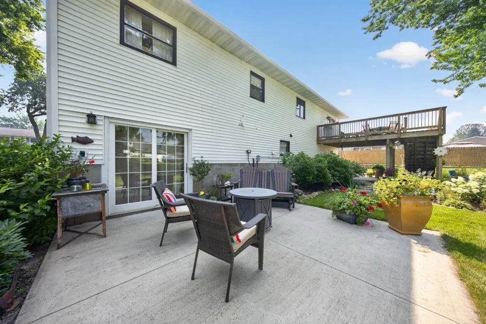 177 2nd Avenue SE Mazeppa, MN 55956