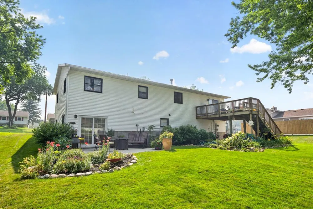 177 2nd Avenue SE Mazeppa, MN 55956