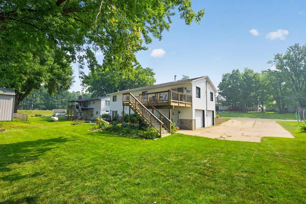 177 2nd Avenue SE Mazeppa, MN 55956