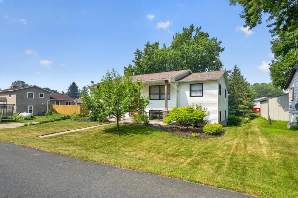 177 2nd Avenue SE Mazeppa, MN 55956