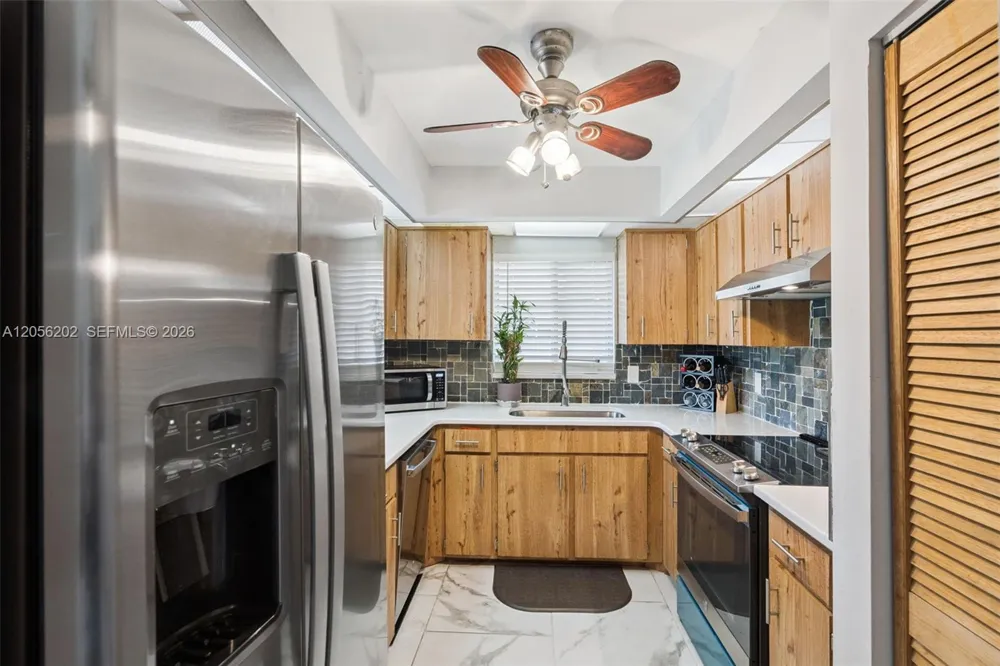 4541 ring neck road #35-A Orlando, FL 32808
