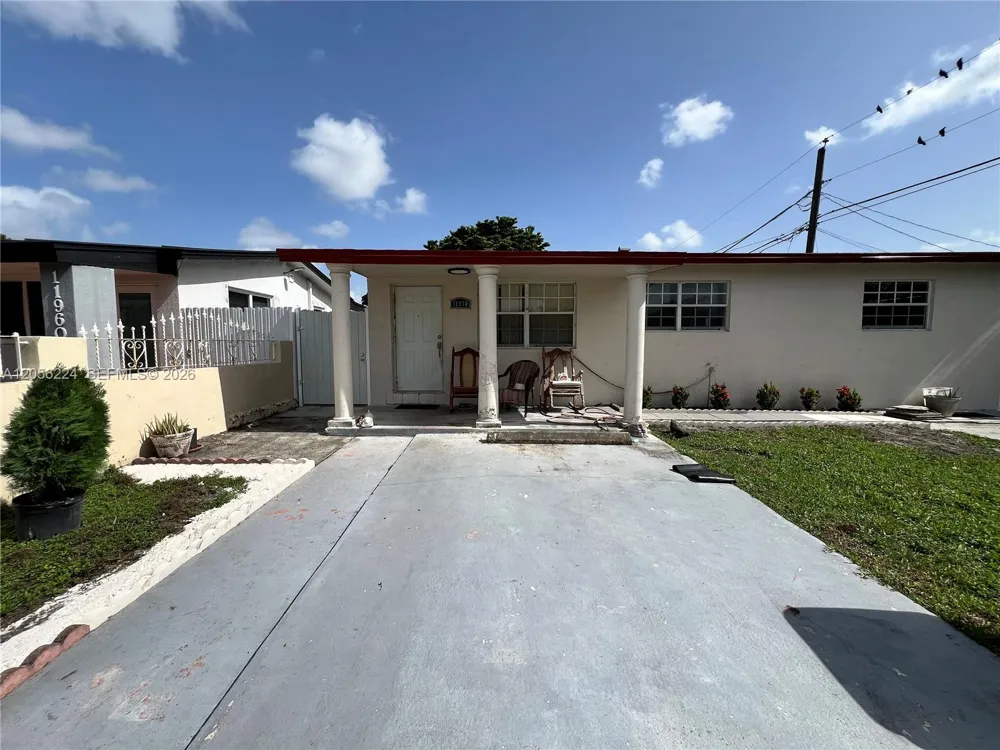 11970 SW 4th Ter Miami, FL 33184