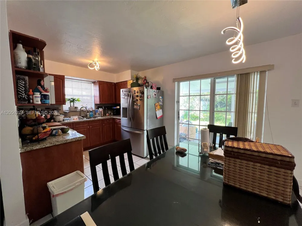11970 SW 4th Ter Miami, FL 33184
