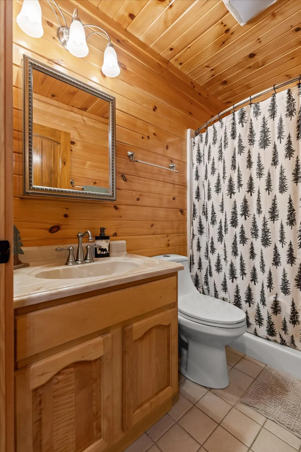 13123 Eldridge Road Harrison, TN 37341