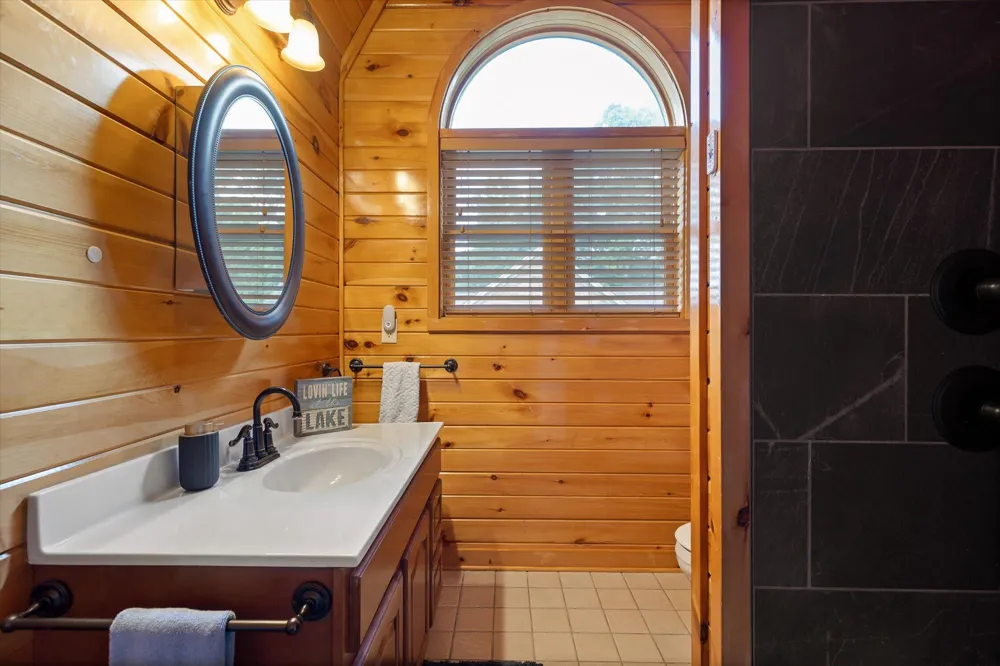 13123 Eldridge Road Harrison, TN 37341