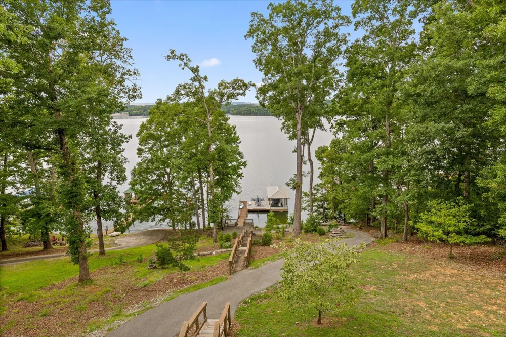 13123 Eldridge Road Harrison, TN 37341