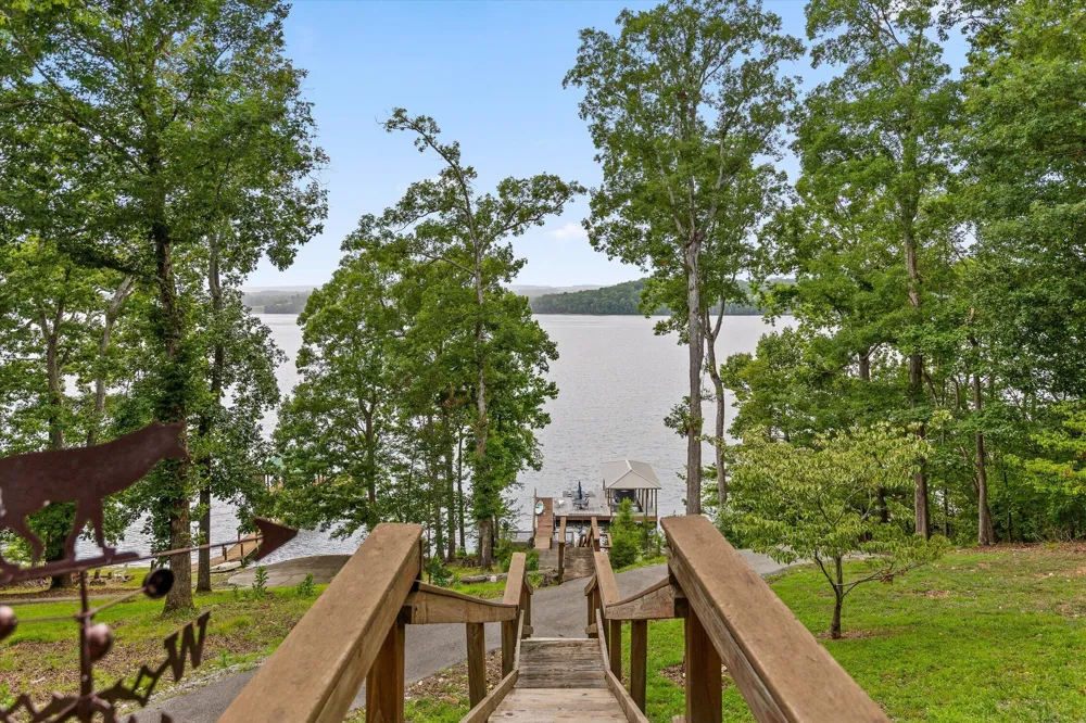 13123 Eldridge Road Harrison, TN 37341