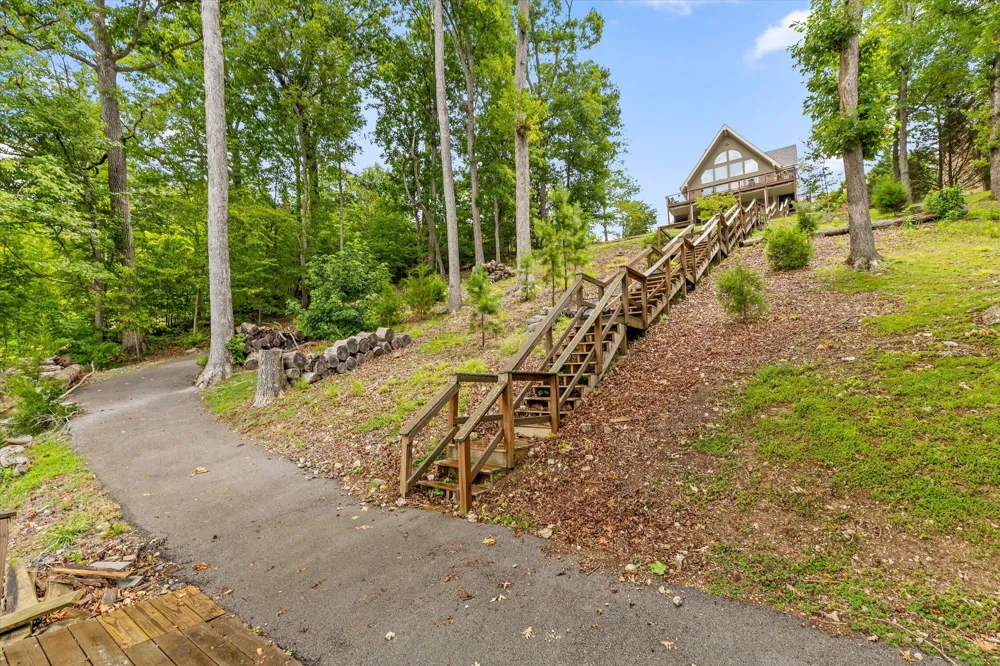 13123 Eldridge Road Harrison, TN 37341