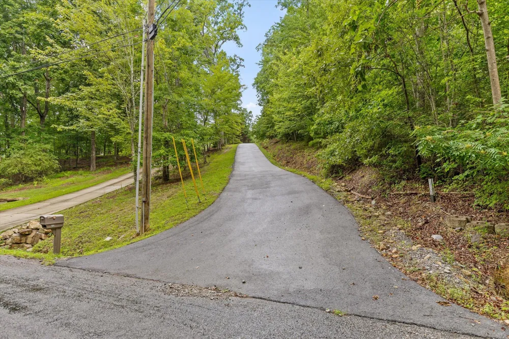 13123 Eldridge Road Harrison, TN 37341