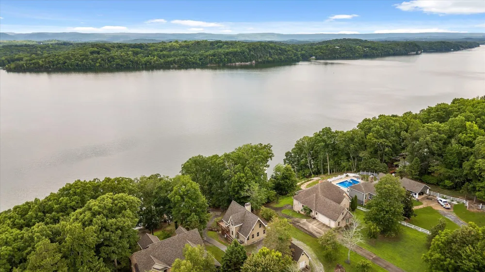 13123 Eldridge Road Harrison, TN 37341
