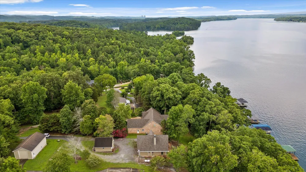 13123 Eldridge Road Harrison, TN 37341