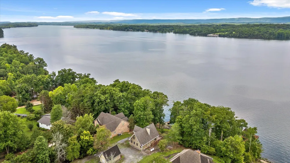 13123 Eldridge Road Harrison, TN 37341