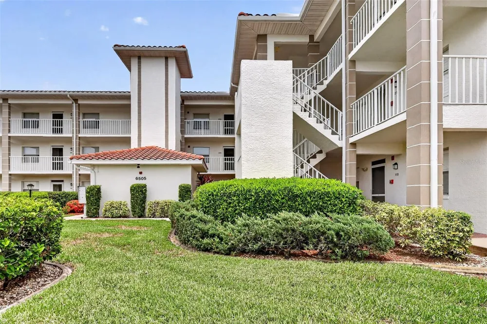 6505 STONE RIVER ROAD #308 Bradenton, FL 34203