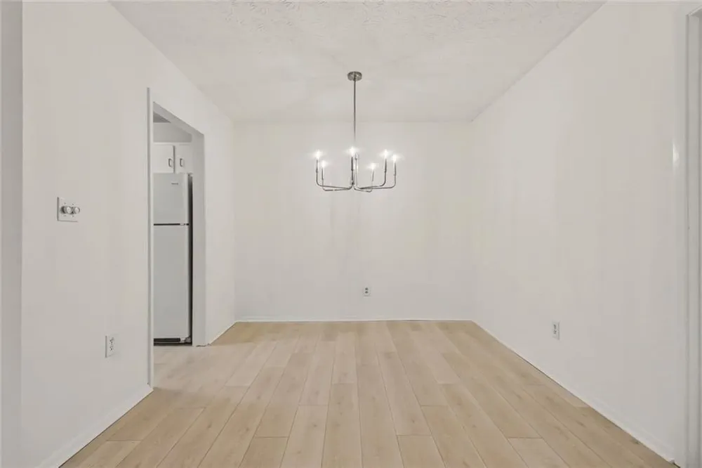 101 Dunbar Drive Dunwoody, GA 30338