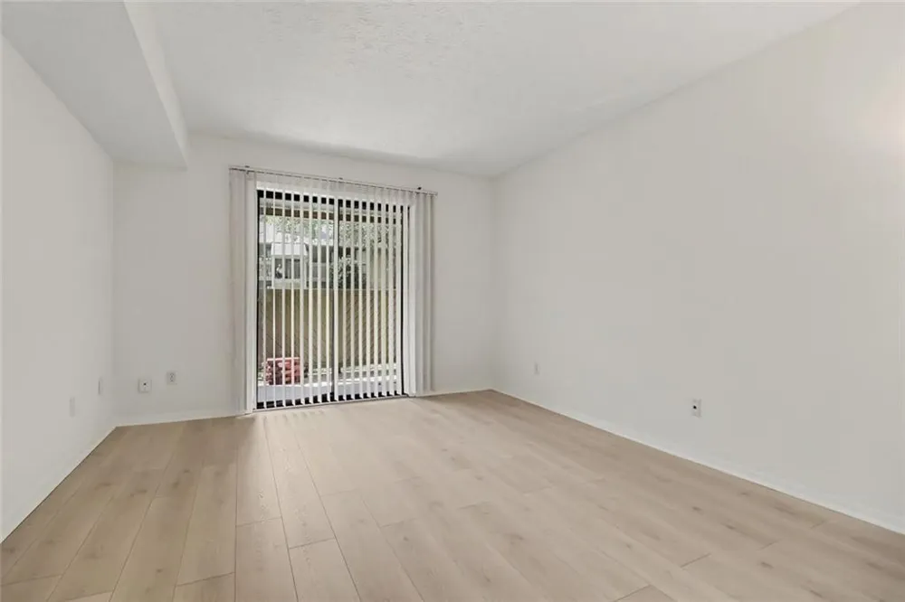 101 Dunbar Drive Dunwoody, GA 30338