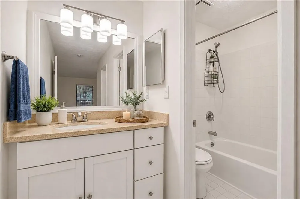 101 Dunbar Drive Dunwoody, GA 30338