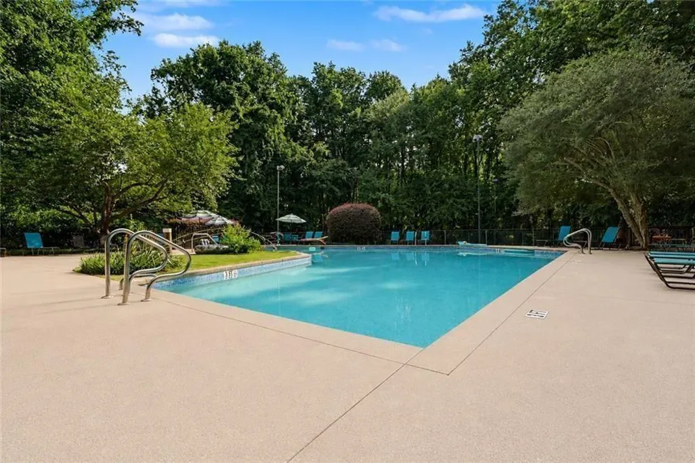 101 Dunbar Drive Dunwoody, GA 30338