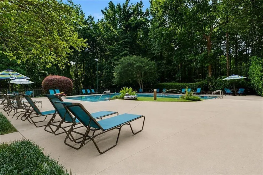 101 Dunbar Drive Dunwoody, GA 30338
