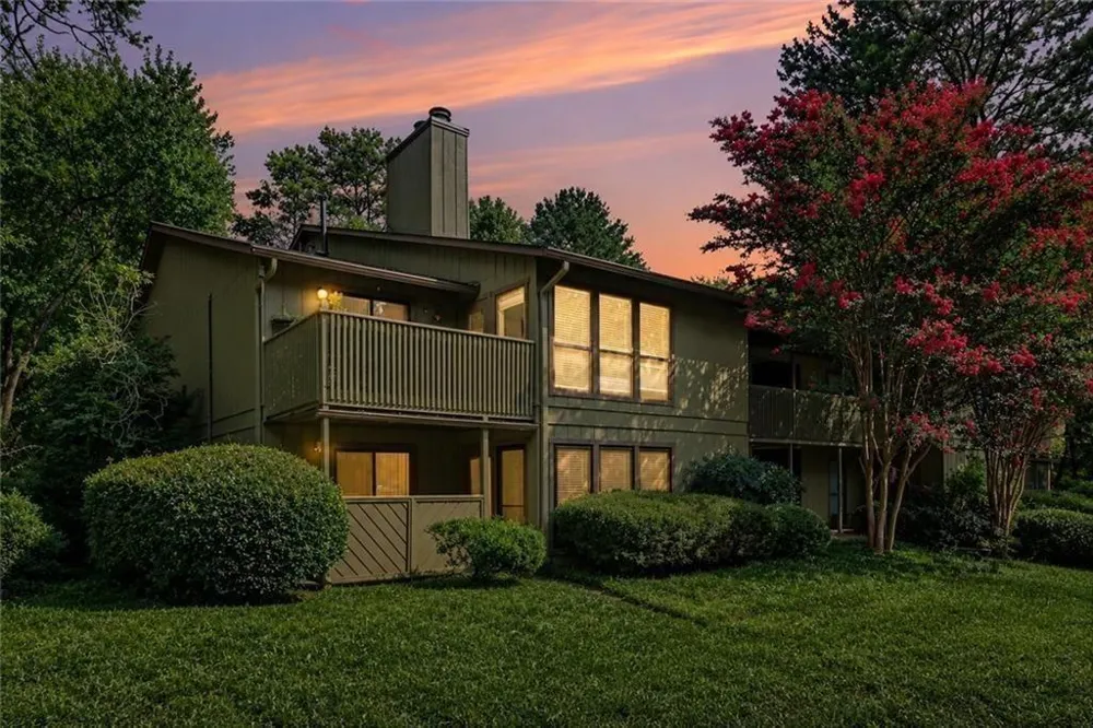 101 Dunbar Drive Dunwoody, GA 30338
