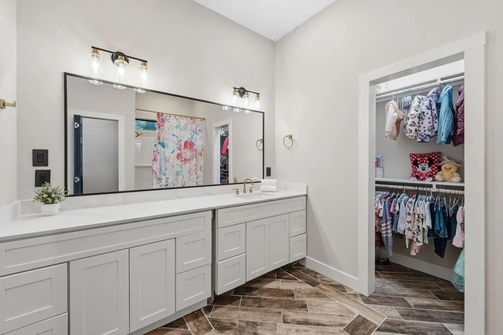 1418 Sendera Ranch Drive Magnolia, TX 77354