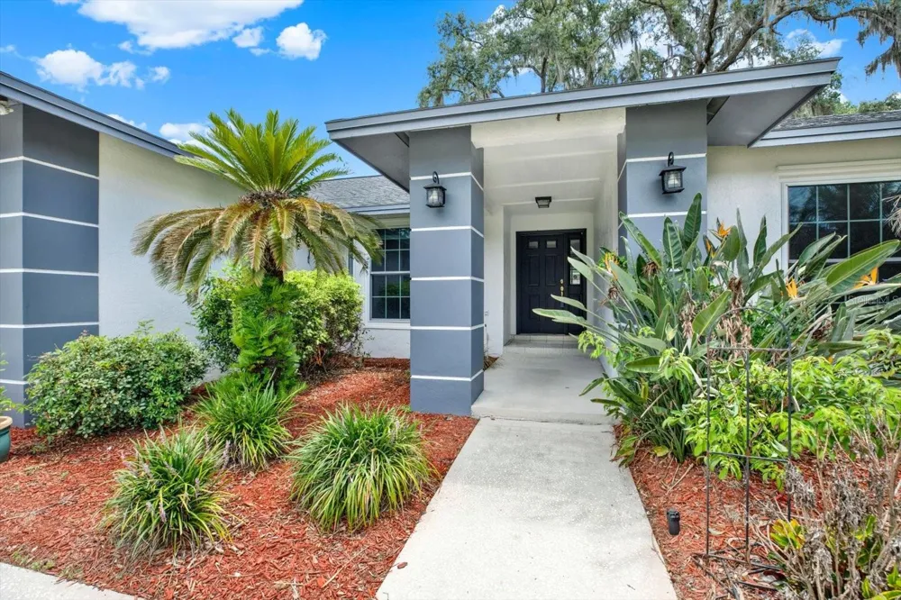 1805 TAWNEE PLACE Brandon, FL 33510