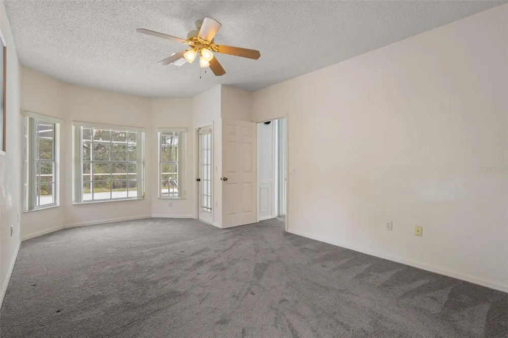 7401 BLACKBIRD AVENUE Weeki Wachee, FL 34613