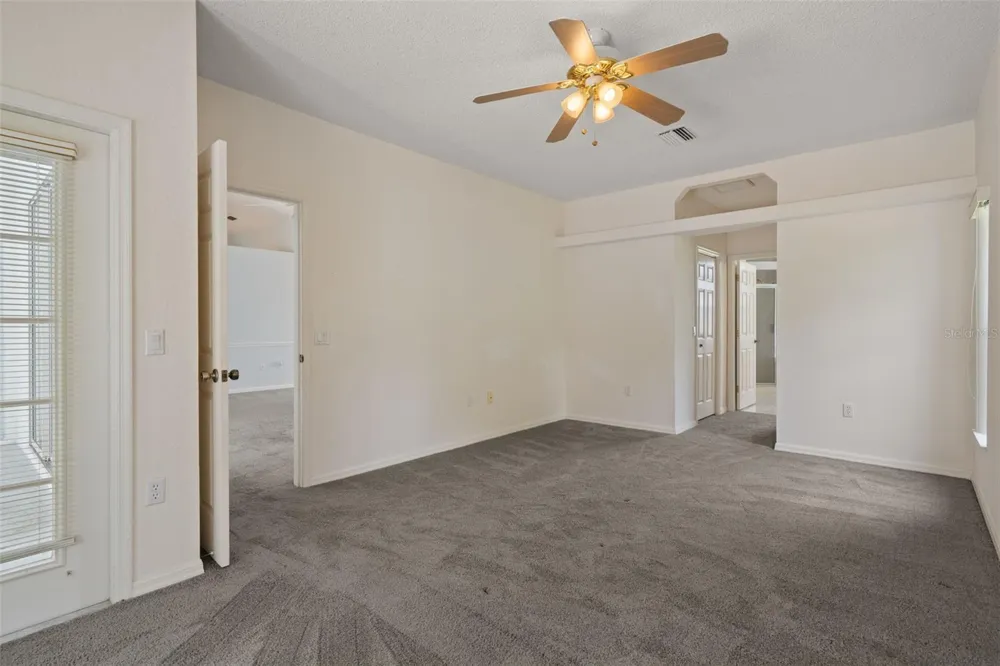 7401 BLACKBIRD AVENUE Weeki Wachee, FL 34613