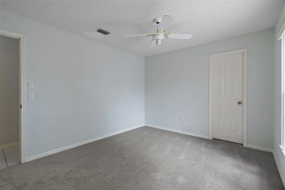 7401 BLACKBIRD AVENUE Weeki Wachee, FL 34613
