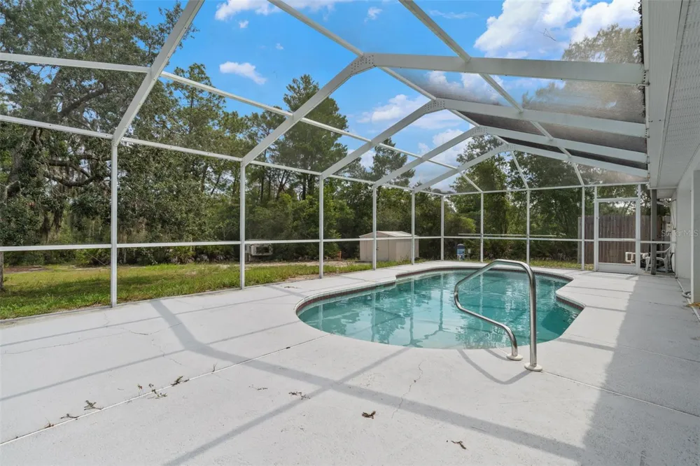 7401 BLACKBIRD AVENUE Weeki Wachee, FL 34613
