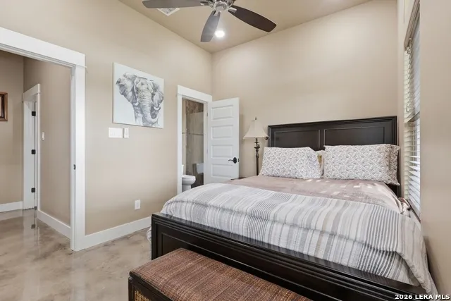 10085 Fm 775 La Vernia, TX 78121