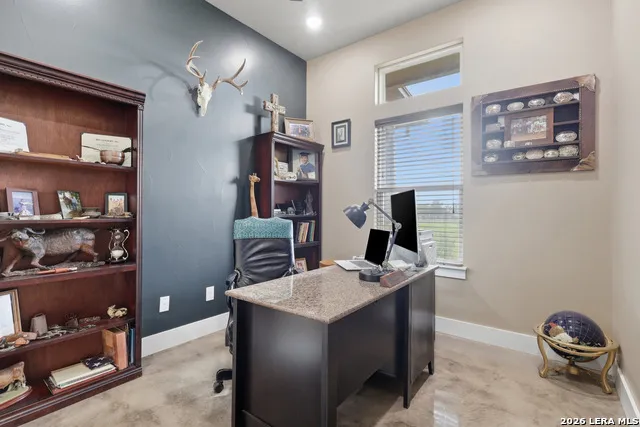 10085 Fm 775 La Vernia, TX 78121