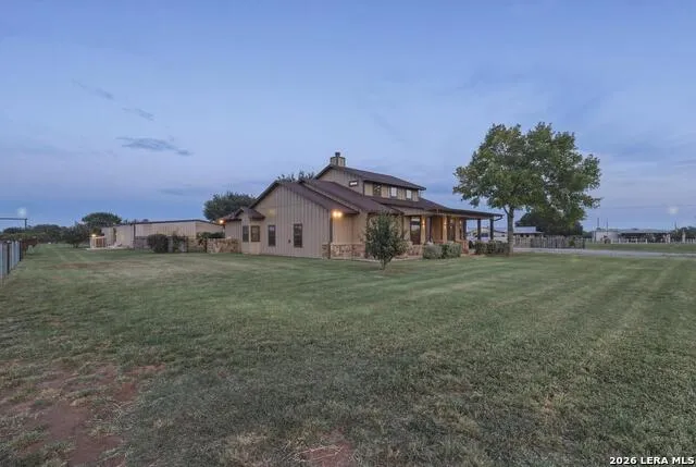 10085 Fm 775 La Vernia, TX 78121