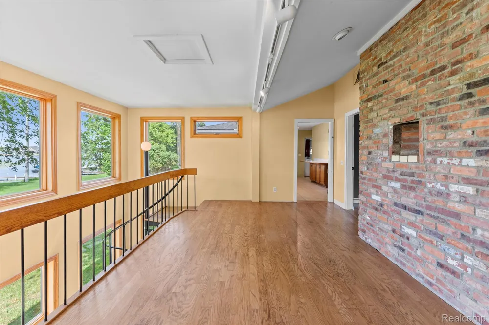 2354 Grove Park Road Fenton City, MI 48430
