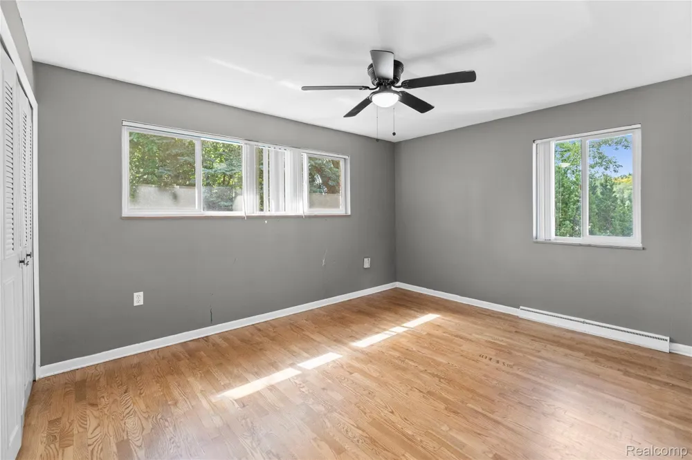 2354 Grove Park Road Fenton City, MI 48430