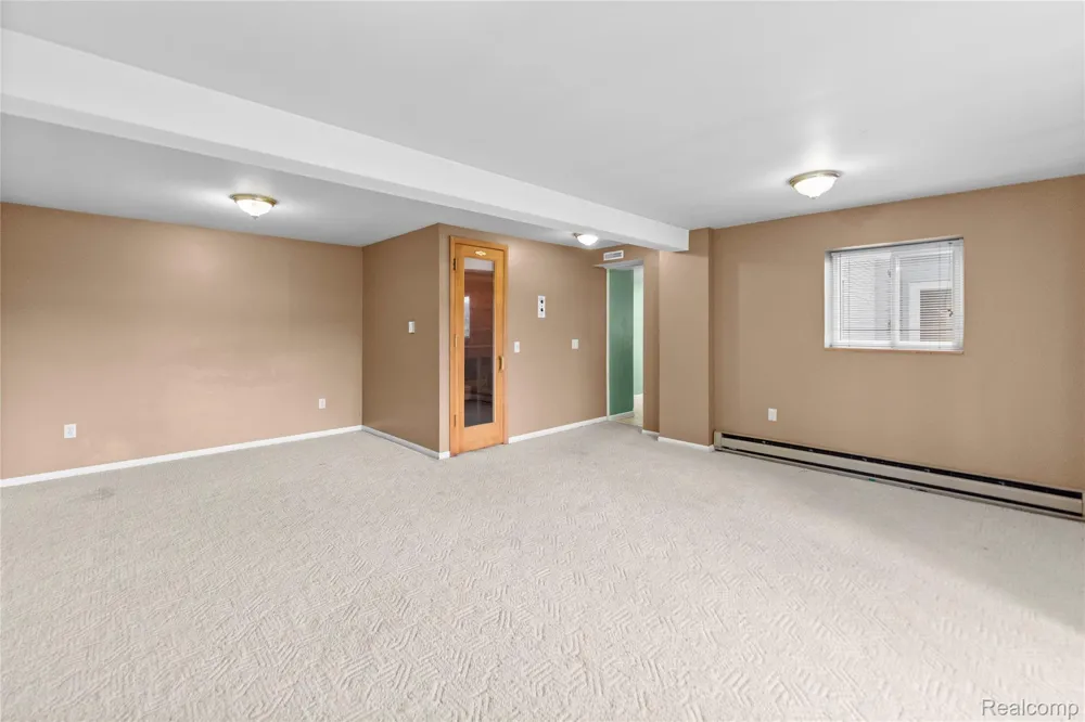 2354 Grove Park Road Fenton City, MI 48430
