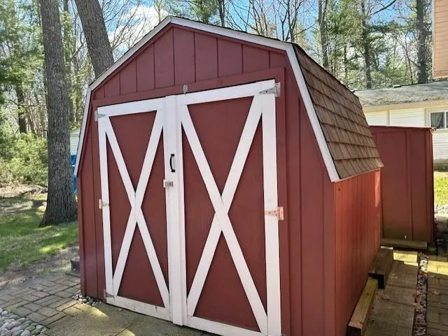 7468 E Cedar Lake Drive Oscoda Charter Township, MI 48738