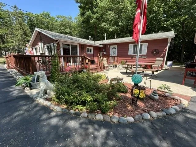 7468 E Cedar Lake Drive Oscoda Charter Township, MI 48738